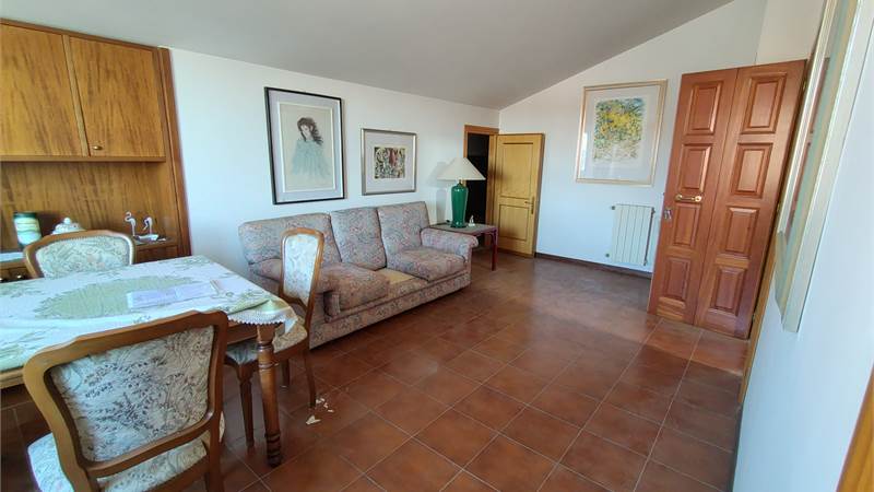 APPARTAMENTO ad AMELIA - Zona CENTRO